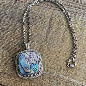 VTG Italy ATI 925 Sterling Silver Abalone Pendant Necklace. Boho artsy Lagenlook